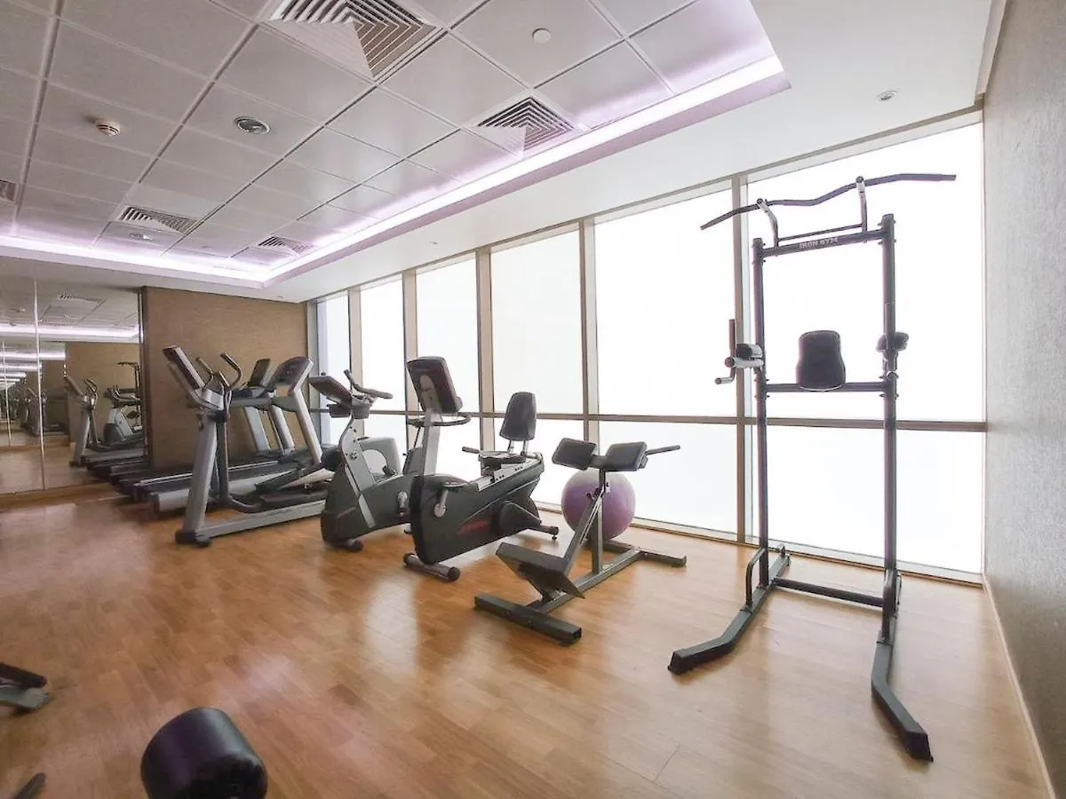 Modern 1-Bedroom Apartment With Leisure Deck At Burj Crown Dubai